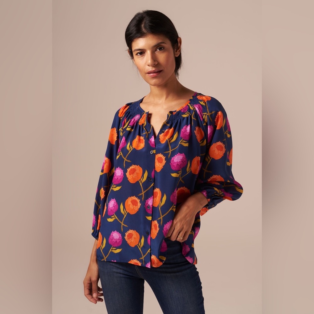 Tucker NYC The Classic Blouse
Midnight Passior Flower